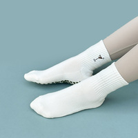 Chaussettes pour enfants de qualité supérieure, antidérapantes, respirantes, tricotées, motifs verres à vin, pour les activités de plein air en automne