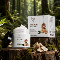 Crème hydratante et nourrissante pour le visage à la truffe blanche fermentée, niacinamide et acide hyaluronique, pour une peau éclatante et raffermie.
