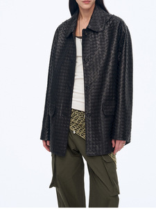 5176-1 Nuovo Design <span class=keywords><strong>Giacca</strong></span>-<span class=keywords><strong>Camicia</strong></span> Casual in Vera Pelle di Pecora Intrecciata per <span class=keywords><strong>Donna</strong></span> - Product Image 3