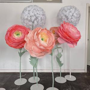 Flores de Ranúnculo Gigantes de Papel Rosa Melocotón Autoportantes <span class=keywords><strong>J</strong></span>-334 para Decoración de Bodas, Telones de Fondo, Decoración de Ventanas - Product Image 2
