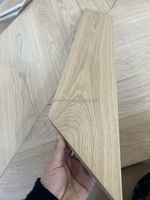 Parquet en chêne blanc européen de qualité supérieure, motif chevron