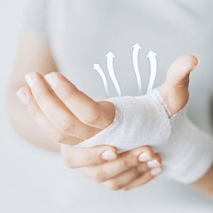 Consumibles Médicos Marca RICH, Vendaje Elástico de Alta Elasticidad, Rollo de Apósito de Gasa Quirúrgica Estéril, Transpirable, Suave y Cómodo, CE, Blanco - Product Image 5