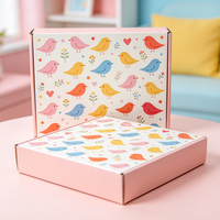 Boîte cadeau personnalisée avec motif d'oiseaux imprimé numériquement, carton ondulé multicolore, emballage écologique