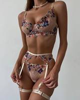 Teen Hot Sexy Transparent Nighty Sexy Lingerie Doux Floral Broderie Soutien-Gorge Culotte Jarretière 3pcs Érotique Filles Sous-Vêtements