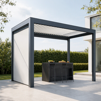 Pergola bioclimatique motorisée à toit à lames orientables en aluminium thermolaqué durable pour terrasse et abri extérieur