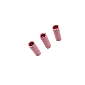 Cône en papier rose de qualité supérieure avec franges à pompons pour projets créatifs - Product Image 3