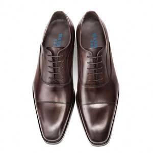 Chaussures habillées pour hommes de haute qualité, faites à la main, style Oxford, respirantes et antidérapantes, idéales pour l'automne, les mariages et l'été. - Product Image 4