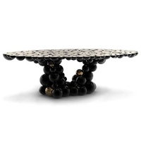 Table de salle à manger moderne de luxe en acier inoxydable plaqué or avec dessus ovale en fonte laquée pour la maison et les meubles d'hôtel