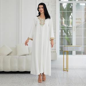 Abaya décontractée en polyester avec <span class=keywords><strong>dentelle</strong></span> pour femmes musulmanes, vente en gros pour le commerce extérieur au Moyen-Orient - Product Image 3