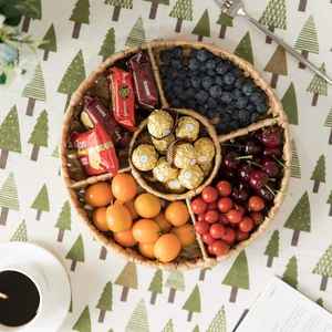 Plateau de service divisé en jonc de mer naturel tressé à la main, panier à fruits et en-cas rond tissé avec plusieurs compartiments pour la décoration intérieure - Product Image 3