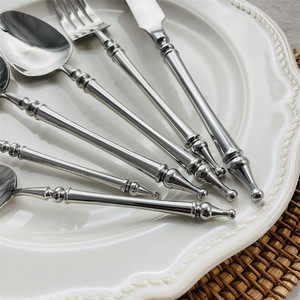 Set di posate da hotel in acciaio inossidabile stile europeo moderno, coltello da bistecca creativo, forchetta, cucchiaio, set da caffè e dessert, finitura a specchio, <span class=keywords><strong>leggendario</strong></span> - Product Image 3