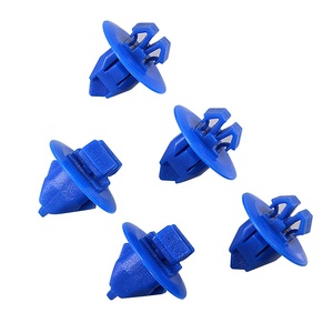 Attache en plastique clip de garniture de <span class=keywords><strong>tapis</strong></span> de <span class=keywords><strong>voiture</strong></span> clips de <span class=keywords><strong>fixation</strong></span> 75495-35010 7mm trou - Product Image 2