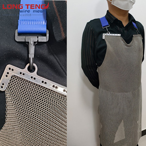 Delantal sin mangas de acero inoxidable con protección de nivel 5 - Ropa de trabajo de seguridad de malla metálica, moderna y ecológica - Product Image 5