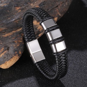 <span class=keywords><strong>Bracciale</strong></span> <span class=keywords><strong>in</strong></span> pelle <span class=keywords><strong>con</strong></span> etichetta <span class=keywords><strong>in</strong></span> acciaio inossidabile vuoto personalizzato <span class=keywords><strong>bracciale</strong></span> <span class=keywords><strong>in</strong></span> pelle <span class=keywords><strong>con</strong></span> targhetta <span class=keywords><strong>con</strong></span> <span class=keywords><strong>nome</strong></span> <span class=keywords><strong>argento</strong></span>/oro/nero <span class=keywords><strong>con</strong></span> logo laser personalizzato - Product Image 3