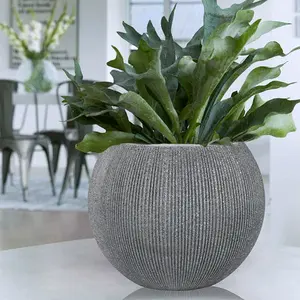 5.7 Inch Planter Baking Resin Flower Planter Outdoor Garden Pots Indoor Flower Pots Planters