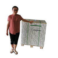 Papier cartonné couché Nevia Hikote 90 à 300 g/m² C1S C2S brillant mat pour l'épicerie et la promotion