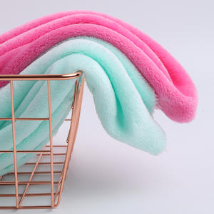 Usine en gros 100% Polyester flanelle tissu <span class=keywords><strong>Double</strong></span> face <span class=keywords><strong>polaire</strong></span> pour vêtements de nuit pyjamas rideaux vêtements-pour les filles - Product Image 1