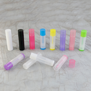 Bouteilles de rouge à lèvres en plastique 5g pour soins de la peau Pommade à lèvres Miel Gelée de pétrole Baume à lèvres Tubes en plastique avec couvercle - Product Image 3