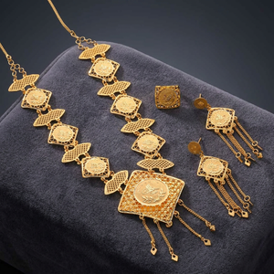 Juego de Collares Largos Chapados en Oro de 14K, 18K y 24K al por Mayor, Juego de Joyería de Diseño Turco, Juego de Joyería de Moda de Latón Relleno de Oro - Product Image 1