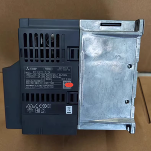 Originele Nieuwe FR-E720-2.2K Mitsubishi VSD 2.2kW Frequentieregelaar AC Motorcontroller - Product Image 5