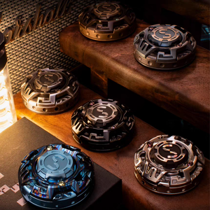 Metilis Thousance Falcon Spinner de doigt en acier inoxydable Hertz Machine, jouet de décompression EDC, unisexe, cadeau pour petit ami - Product Image 1