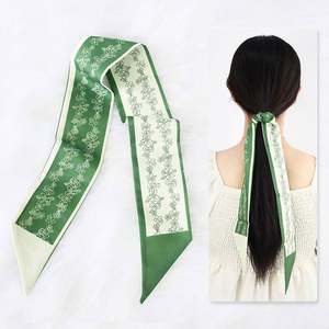 ผ้าพันคอไหมโพลีเอสเตอร์สีสดแบบแคบ ขนาด 6x88 ซม. สไตล์เกาหลี ขายส่ง สำหรับผู้หญิง ใช้เป็นที่คาดผม หรือหูหิ้วกระเป๋า รุ่น YKH0099 - Product Image 6