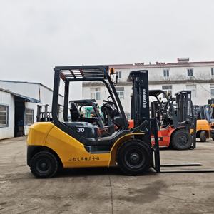 Carretillas Elevadoras Usadas Komatsu 3T, carretilla elevadora diésel de alto rendimiento, componente original, carretilla elevadora diésel, maquinaria de construcción - Product Image 4