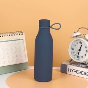 Botella Aislada al Vacío de Acero Inoxidable de Doble Pared, a Prueba de Fugas, Libre de BPA, 550 ml, Aislamiento Térmico de 12-24 Horas para Deportes y Senderismo - Product Image 1
