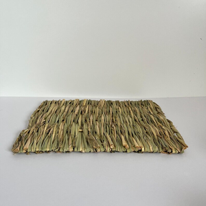Tapis d'herbe de lapin naturel tapis de sieste à grignoter tapis de nid de lit pour animaux de compagnie lapins jouets à mâcher pour hamsters perroquet lapins hérisson cochon d'inde poussin - Product Image 4