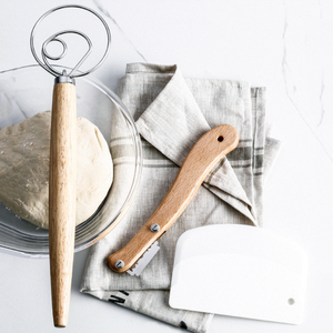 <span class=keywords><strong>Fouet</strong></span> à pâte néerlandaise de 13 pouces de qualité supérieure avec 5 lames Ensemble de <span class=keywords><strong>fouet</strong></span> à pâte danoise Couteau à marquer la pâte boiteuse Outils de cuisson et de <span class=keywords><strong>pâtisserie</strong></span> - Product Image 6