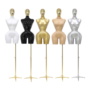 Maniquí <span class=keywords><strong>de</strong></span> Mujer con Curvas en la Parte Superior del Cuerpo BBL - <span class=keywords><strong>Busto</strong></span> Ajustable, Caderas Pequeñas, Opciones con Cabeza/Sin Cabeza con Soporte Dorado - Product Image 1