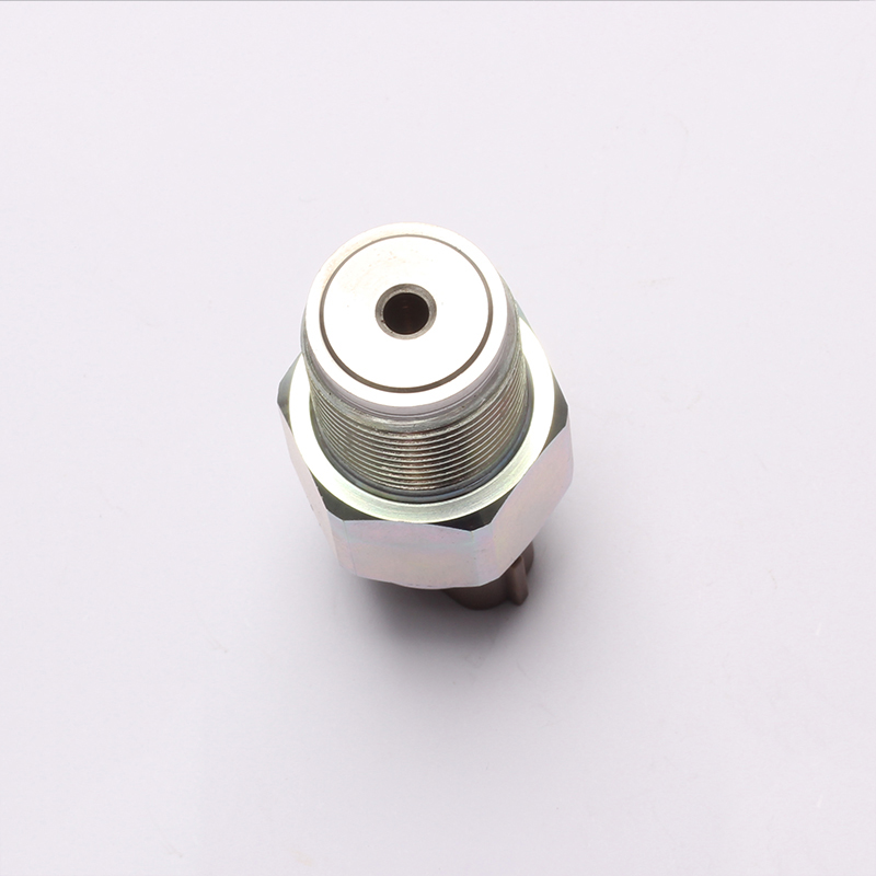 はち子 8-98284393-0 Orginal/China OEM Fuel Injector for Excavator