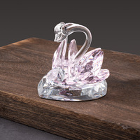 Ornement de voiture créatif et exquis, décoration intérieure, support diffuseur d'air pour voiture en quartz clair en forme de cygne avec emballage cadeau