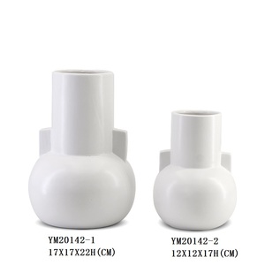 Jarrón cilíndrico <span class=keywords><strong>chino</strong></span> pequeño de porcelana blanca de diseño rústico para decoración del hogar - Product Image 4