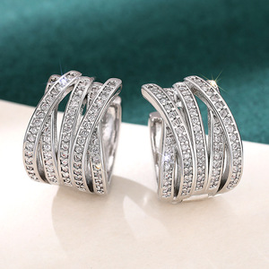 Orecchini a Perno con Linee Incrociate Stratificate per Donne, Eleganti Accessori per Orecchie da Indossare Quotidianamente - Product Image 6