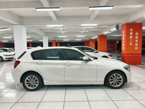 Hatchback Deportivo Premium <span class=keywords><strong>Usado</strong></span>: <span class=keywords><strong>BMW</strong></span> <span class=keywords><strong>116i</strong></span> Sport Line 2012, 1.6T Turbo y Tracción Trasera, Importado, Divertido de Conducir - Product Image 4