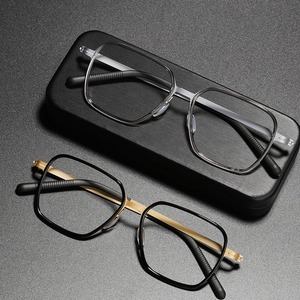 Siêu nhẹ Titanium vuông thiết kế kính quang học khung Mens ống kính theo toa kính mắt Frames Eyewear For Men - Product Image 4
