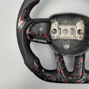 Accessoires de voiture adaptés à la Dodge <span class=keywords><strong>Challenger</strong></span> Charger, volant personnalisé en cuir perforé avec LED et fibre de carbone forgée - Product Image 5