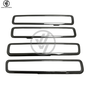 Autocollant de cadre de panneau de porte en fibre de carbone sèche pour pièces intérieures W463A W464, compatible avec les modèles W464 G500 G63 G550 de 2014 à 2019 - Product Image 1