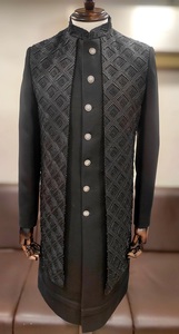 Style ouvert Indowestern Sherwani pour hommes avec veste ouverte brodée sur le devant et ensemble Kurta pour mariage et occasions festives - Product Image 4