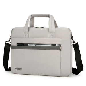 Sac à bandoulière en cuir pour homme, étanche, grande capacité, pour ordinateur portable 15,6 pouces, idéal pour les voyages d'affaires - Product Image 2