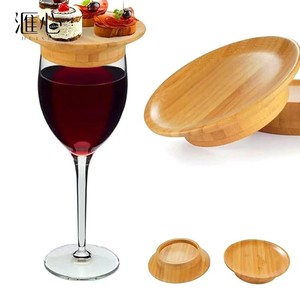 Couvre-verre à vin réutilisable en bambou HUIXIN, couvercle en bois pour verre à vin et planche à découper avec fonction de dessous de verre - Product Image 3