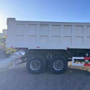 Camión Volquete HOWO 6*4 Usado, 5.6 Metros de Longitud con Diseño de Montaje Central Excelente Calidad y Precio Razonable. - Product Image 3