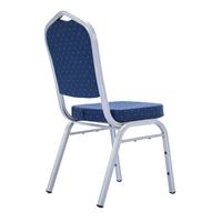 Chaises d'hôtel empilables modernes - Pieds en métal doré et revêtement en tissu, chaises de luxe pour mariage et événements avec coussins