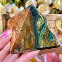 Heißer Verkauf Kristallhandwerk Natürlicher Hochwertiger Ozeanjaspis Pyramide für Dekoration & Geschenk