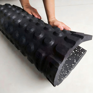 Tapetes de Gimnasio Encastrables de Plástico Compuesto Negro de 20 mm, Suaves, Impermeables y Ecológicos para Interiores - Product Image 5