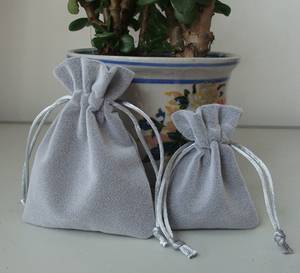 Custom 7*9cm High Quality Velvet Pouches Sofa Jewellery <b>Bag</b> Drawstring for Wedding <b>Gifts</b> Crafts/Candles for <b>Personalised</b> - Product Image 3