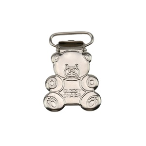 35mm Oval <span class=keywords><strong>de</strong></span> acero inoxidable <span class=keywords><strong>de</strong></span> <span class=keywords><strong>plata</strong></span> Suspender Clip bebé Metal Clip chupete - Product Image 2