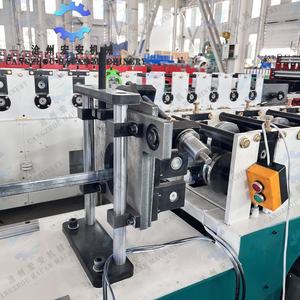 Máquina perfiladora de quillas ligeras Hauan (núcleo de engranajes, motor PLC, rodamientos) 37KW 380V con 3 años de garantía para la producción de quillas metálicas - Product Image 6