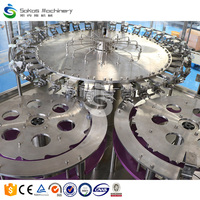 Ligne de production d'eau en bouteille entièrement automatique Sokos 15000BPH pour l'embouteillage d'eau pure et minérale